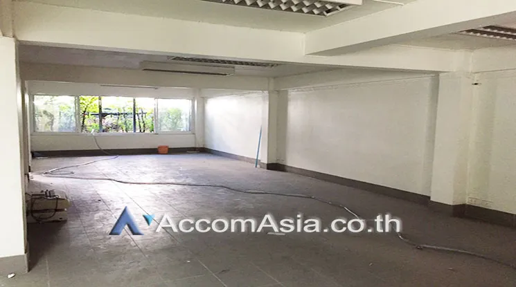 unit Office space For Rent in Sukhumvit, Bangkok  near MRT Queen Sirikit National Convention Center (AA17042)